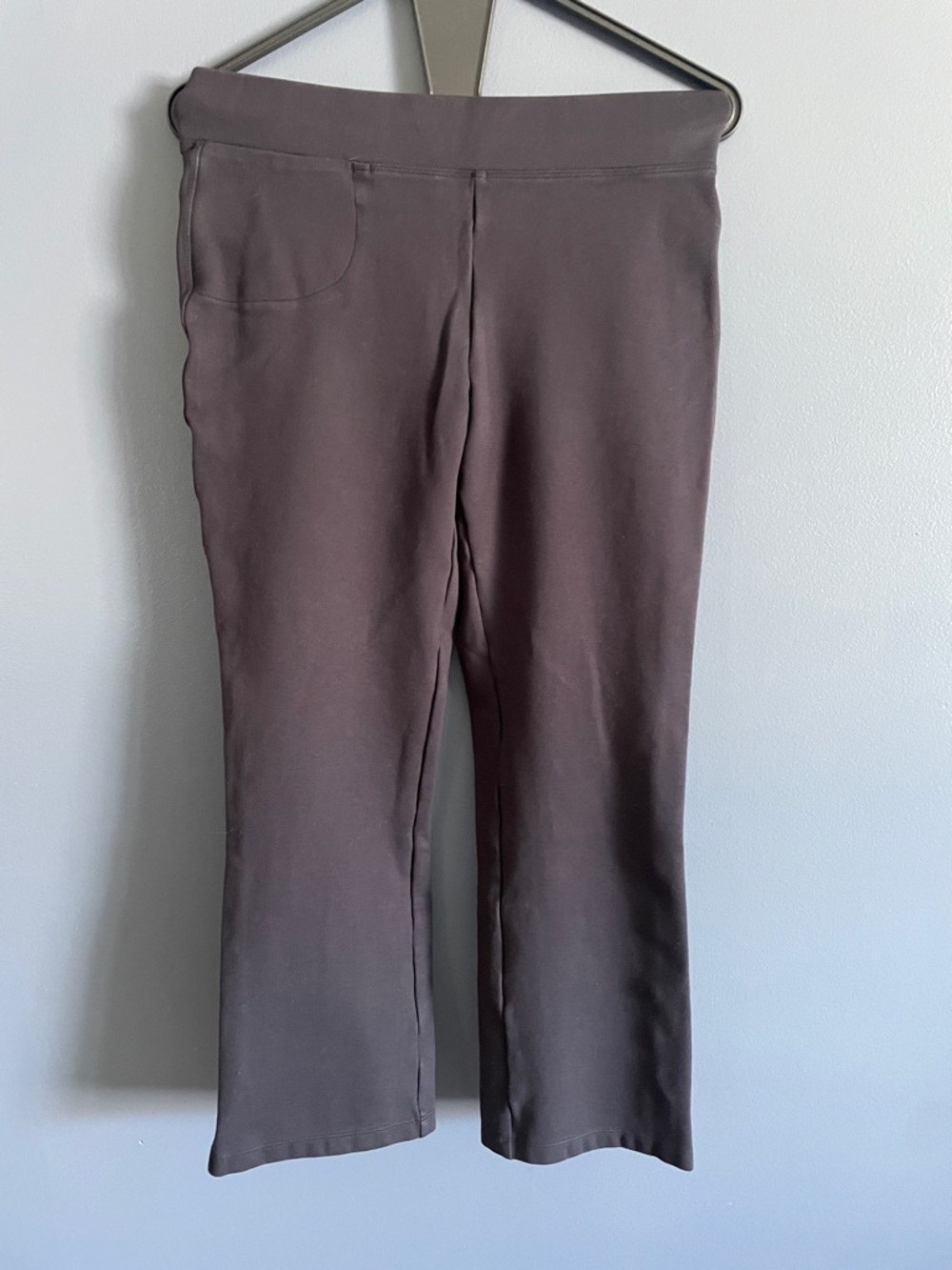 Quince Ultra-Stretch Ponte Pants